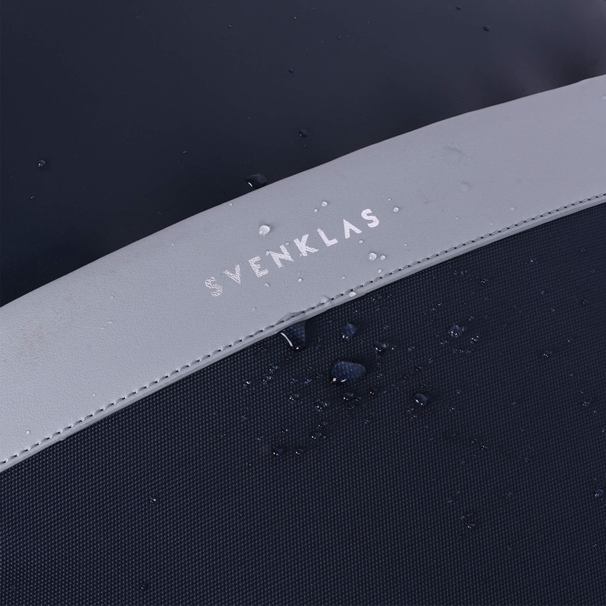 Arvid - Navy