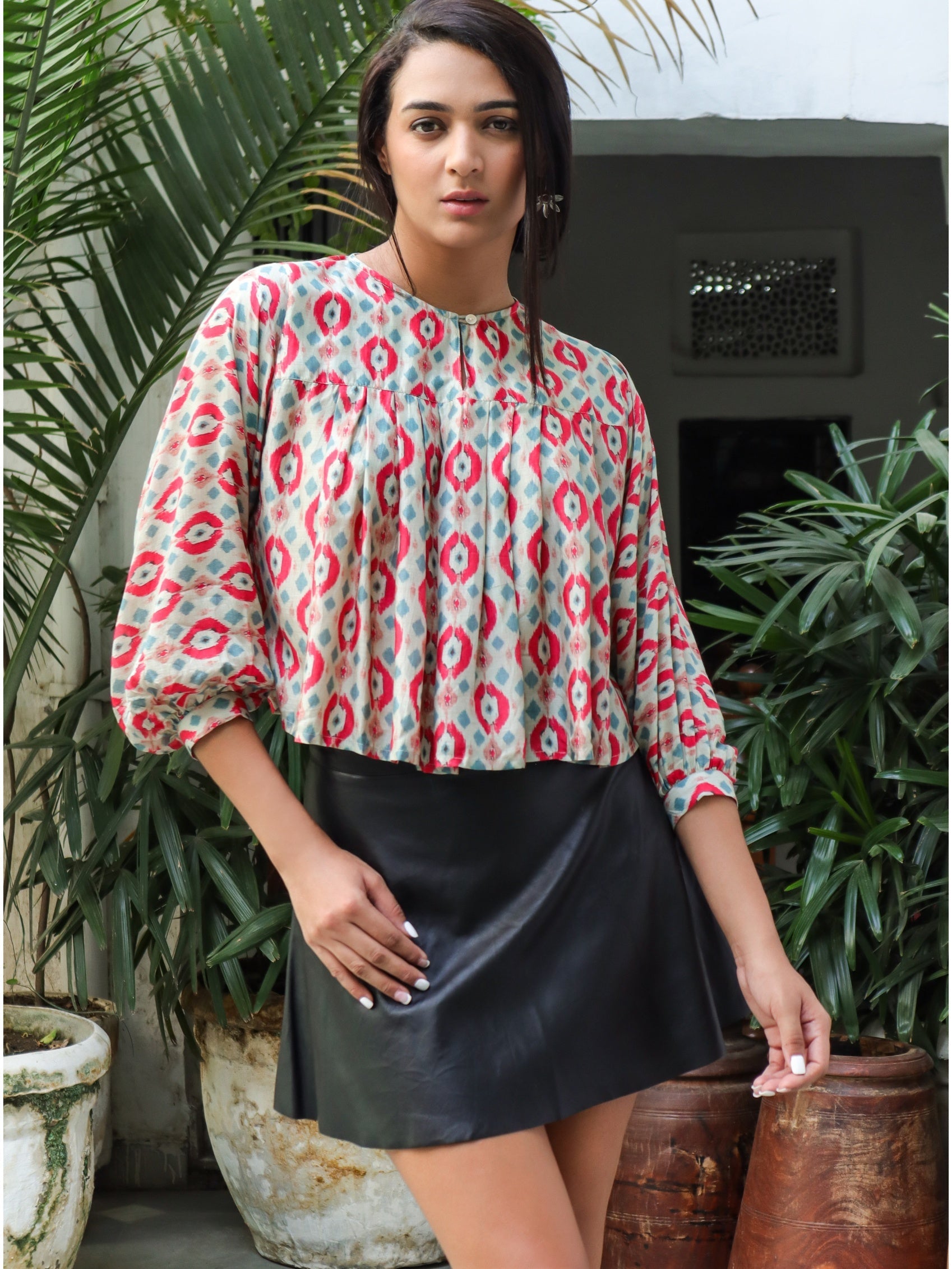 JENNA DOLOMAN TOP