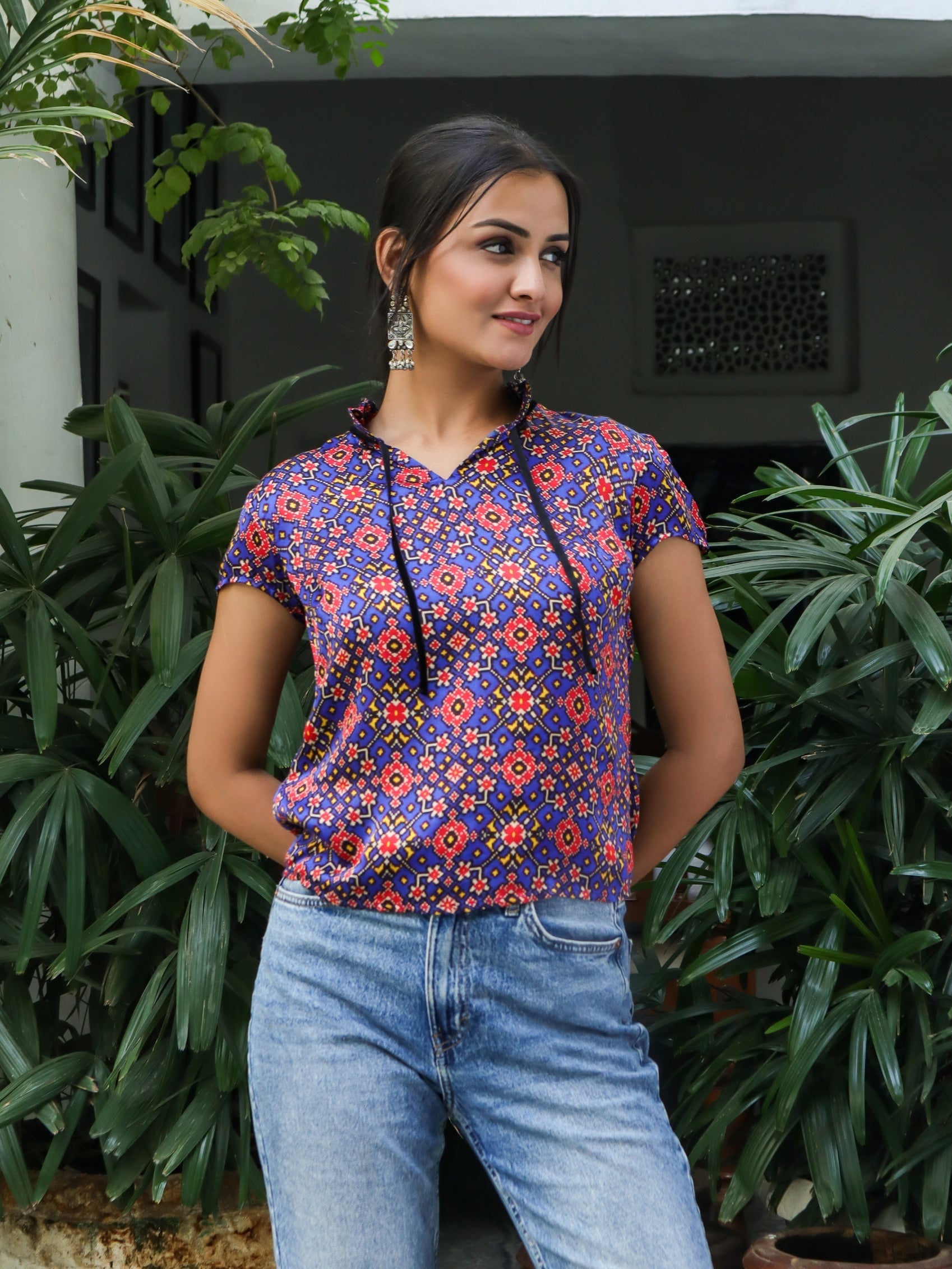 MEZZE GEOMETRIC TOP