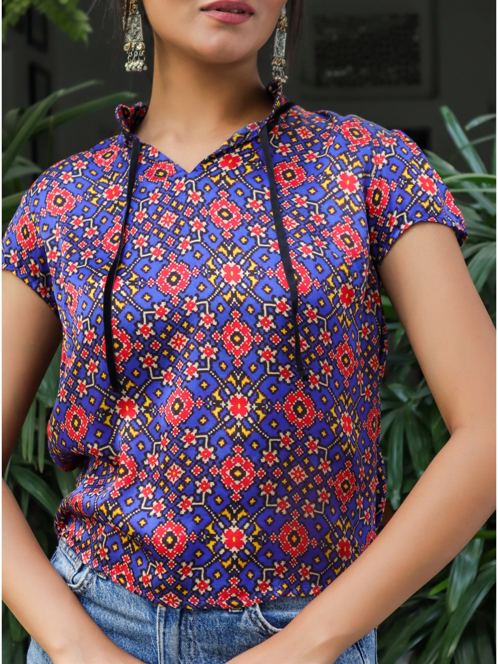 MEZZE GEOMETRIC TOP