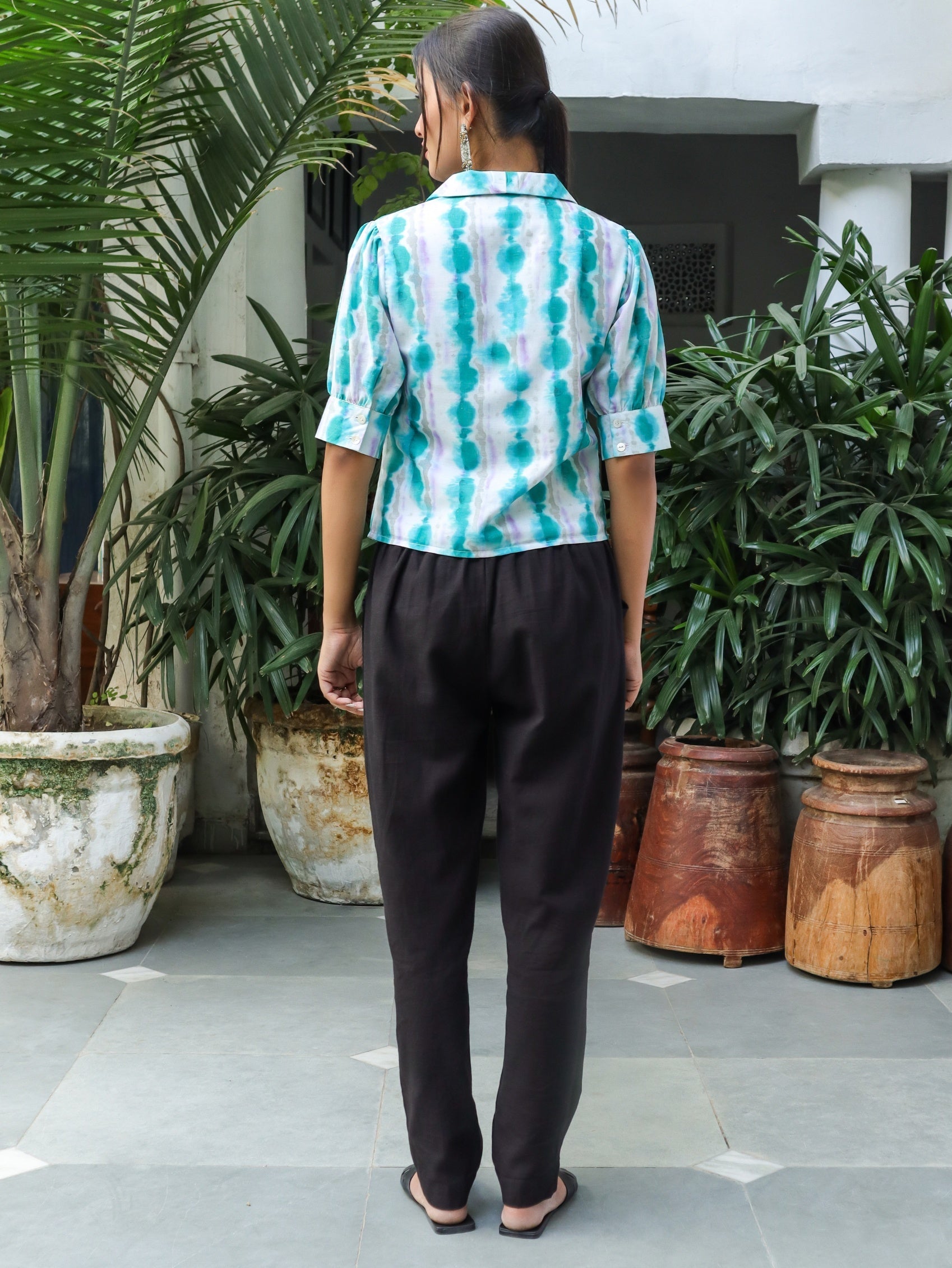 BETTY COLLARED TOP
