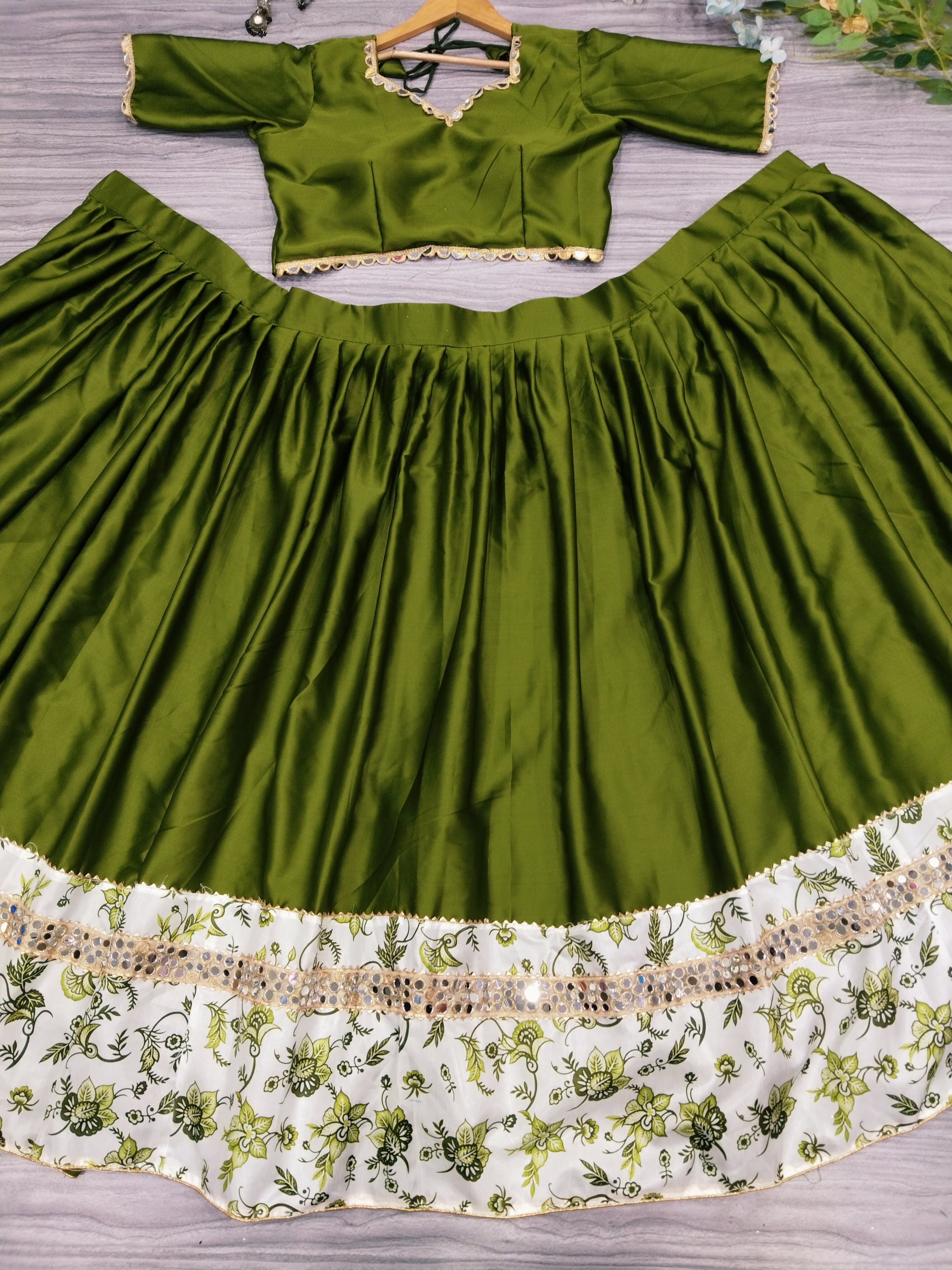 Beautiful Navratri Lehenga Choli With Beautiful Digital Print Work