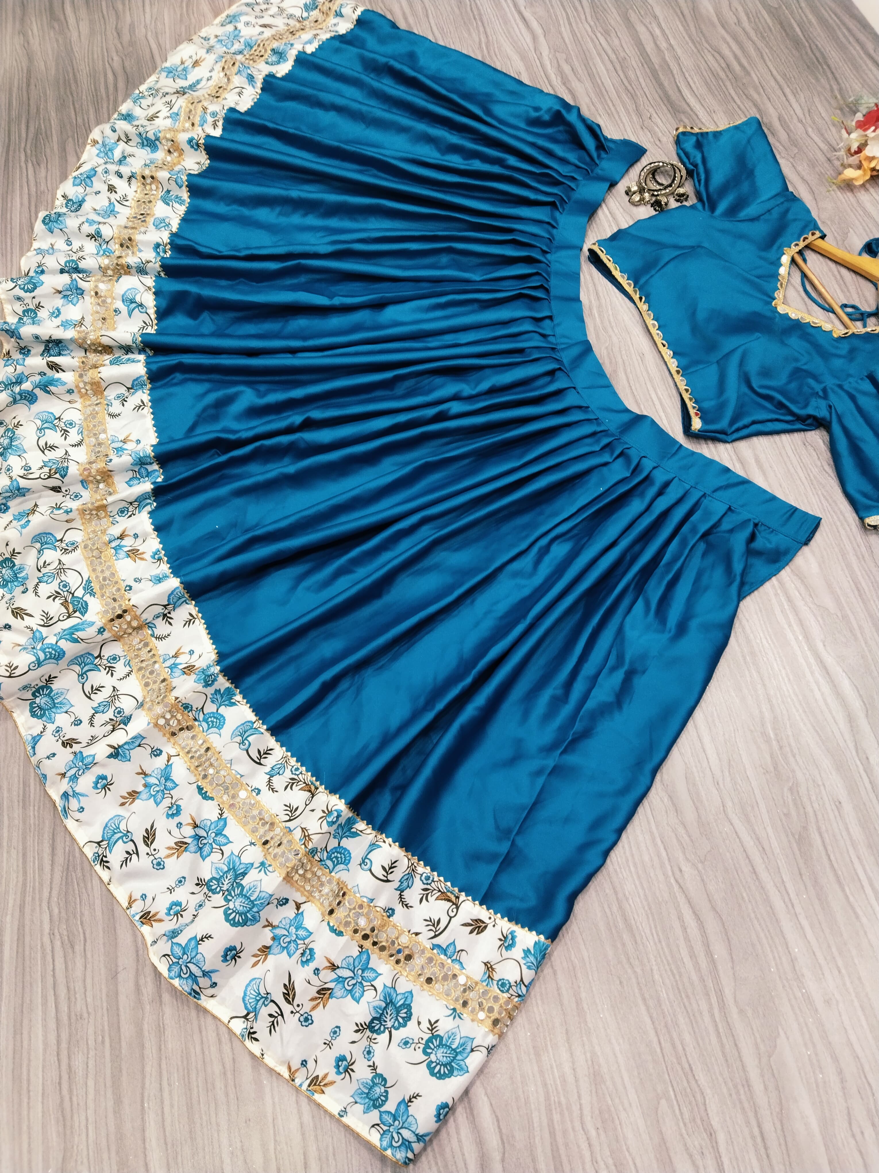 Beautiful Navratri Lehenga Choli With Beautiful Digital Print Work