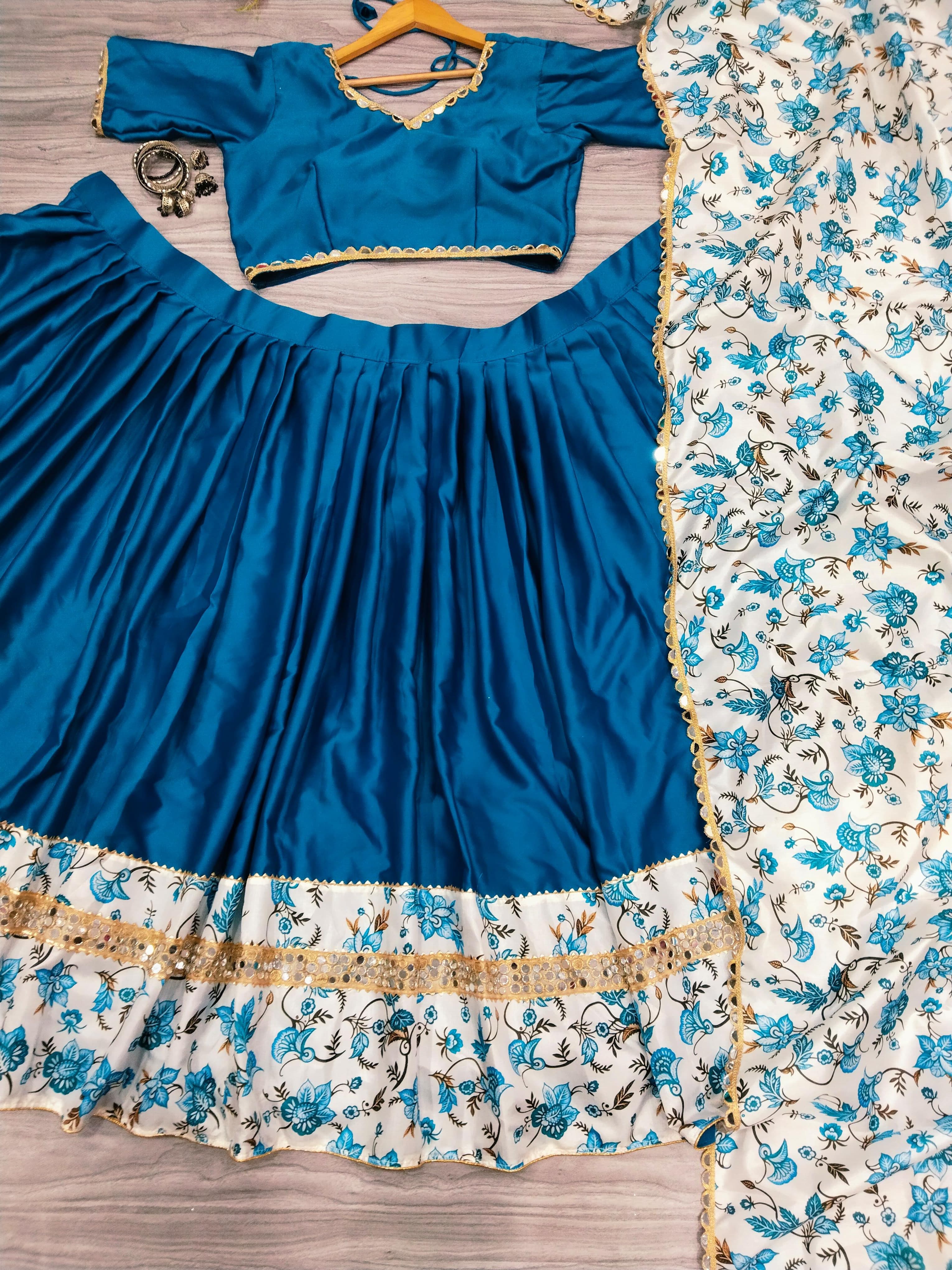 Beautiful Navratri Lehenga Choli With Beautiful Digital Print Work