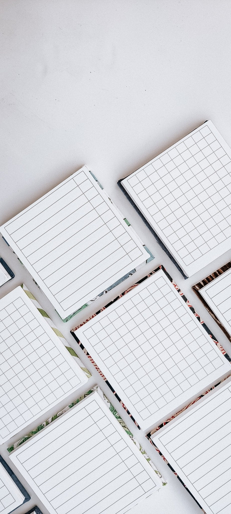 Grid Tearable block pad/deskpad by Ekatra