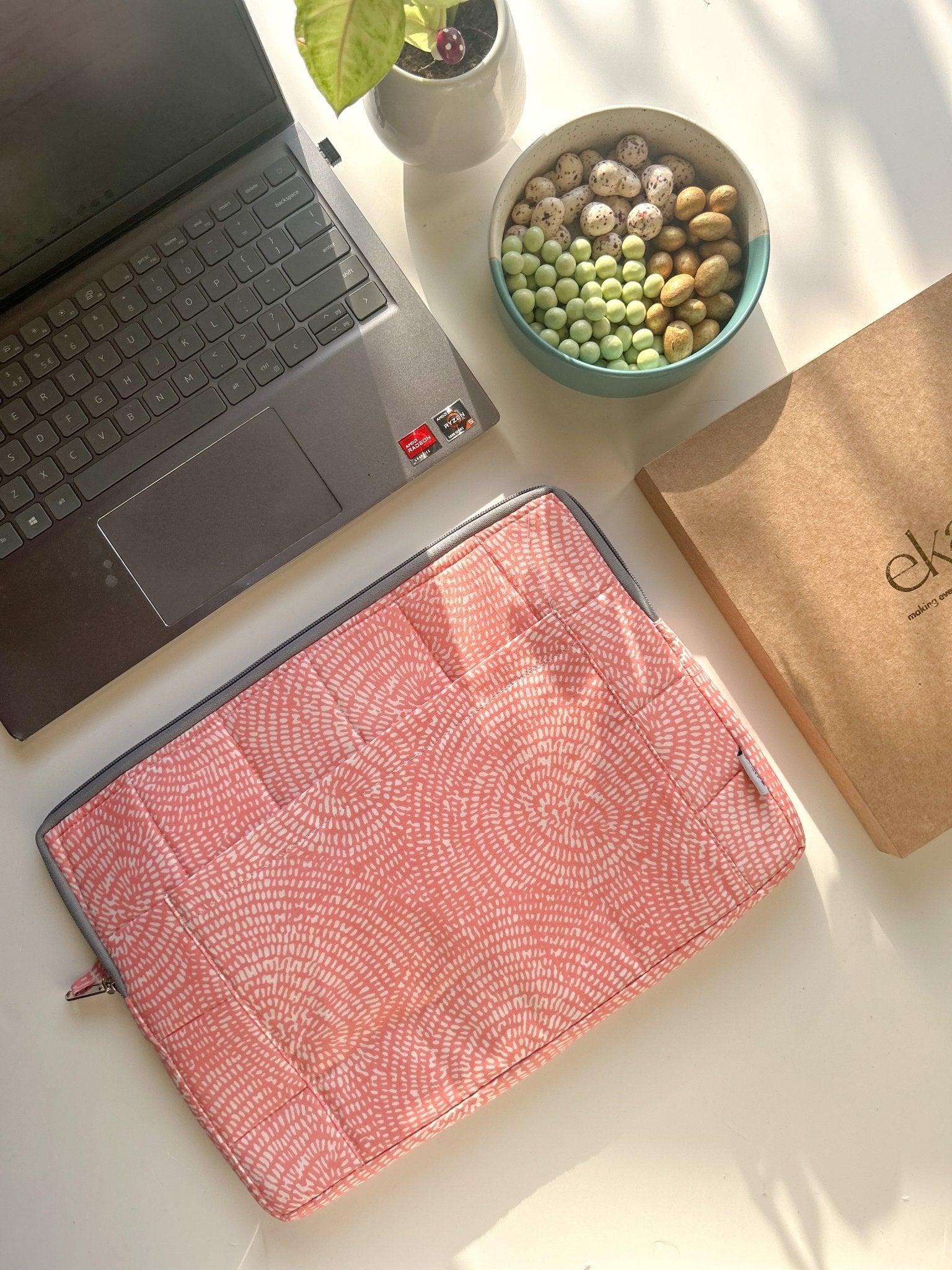 Cotton Laptop Sleeve/Cover - Pink spiral