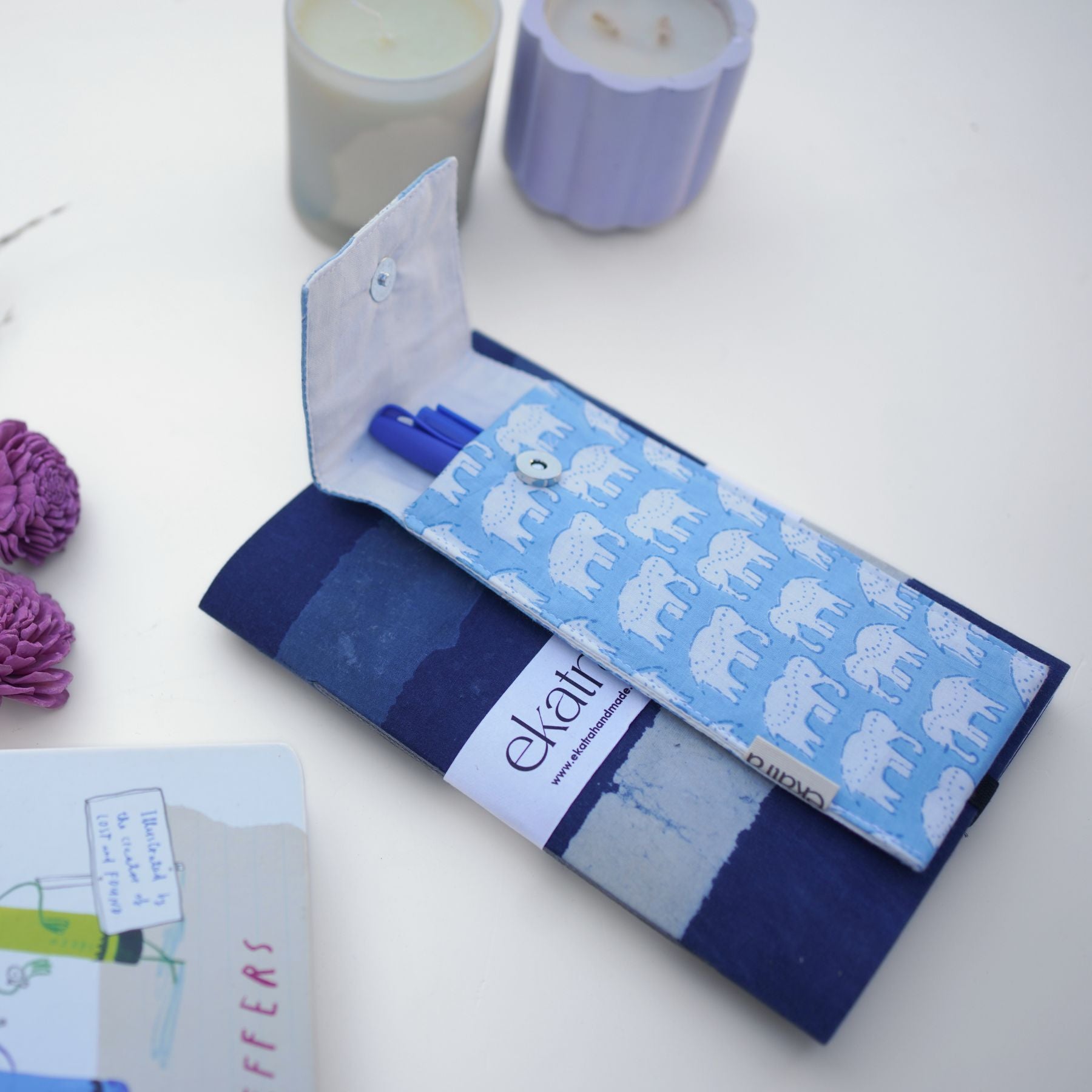 Sustainable Pen case/organizer with elastic band by Ekatra