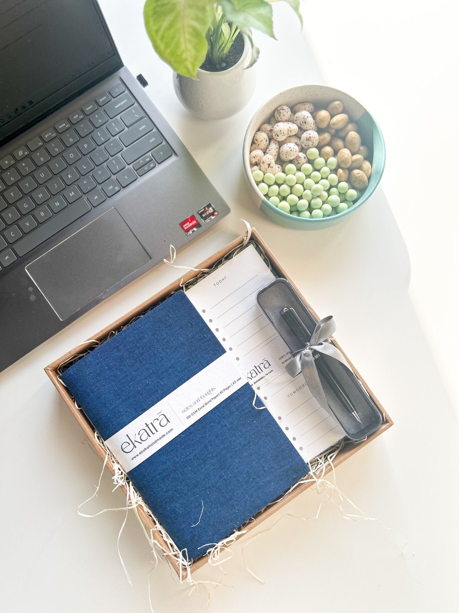 Sustainable Productivity Gift hamper by Ekatra